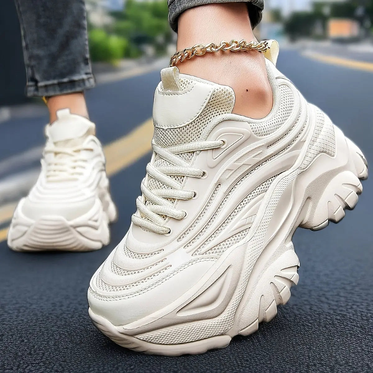 Women's Ultra-Light Breathable Mesh Sneakers - Chic Thick Sole Casual Running Shoes, Height-Boosting Low-Top Lace-Ups for Casual Attire, Work, and Walking - Versatile All-Season Footwear Bella's store