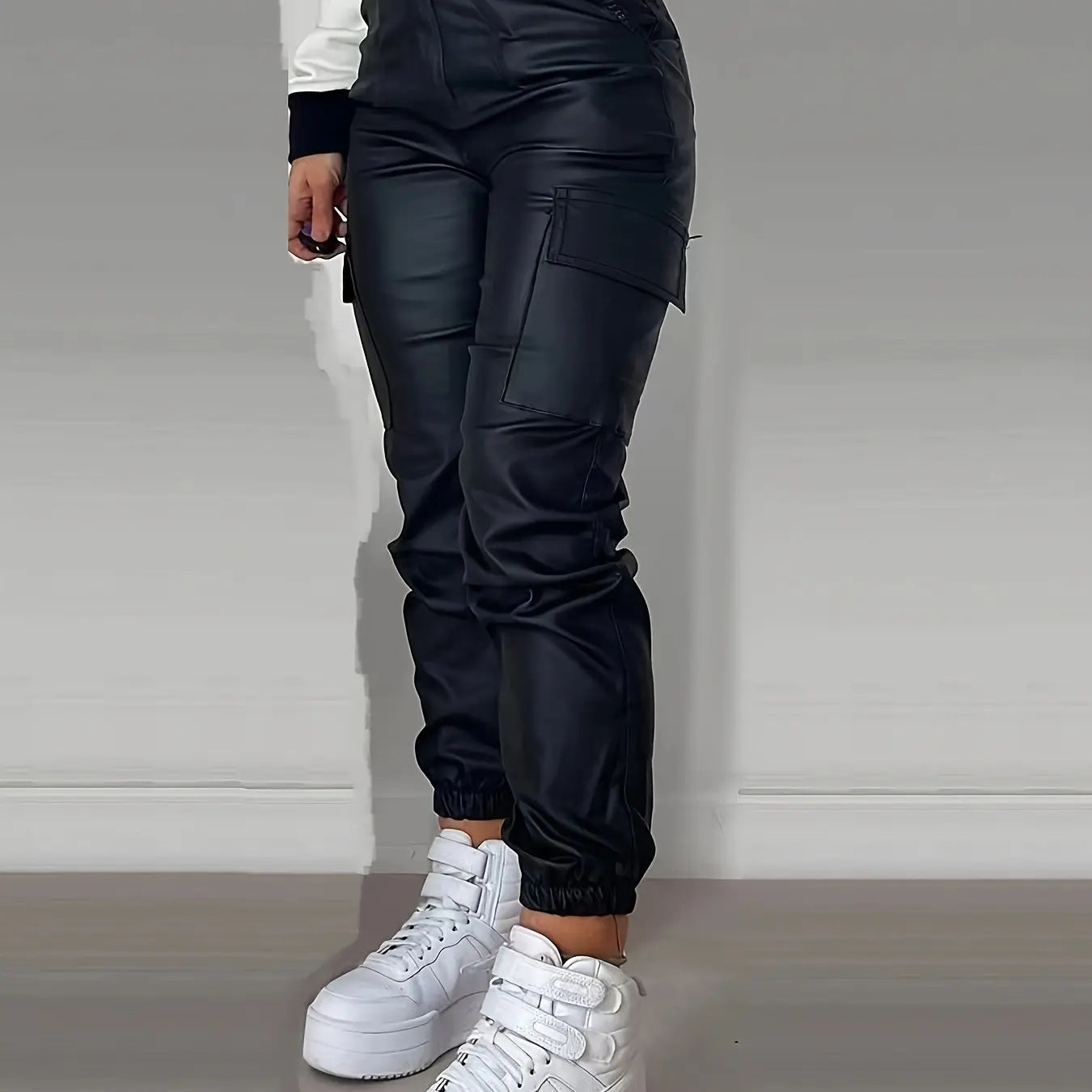 Stretchy Cargo Jeans - High-Waisted, Multi-Pocket, Leather-Look, Y2K Streetwear-Inspired, Fashionable Jogger Jeans for Women - Comfortable, Versatile, and Trendy Denim Clothing Bella's store